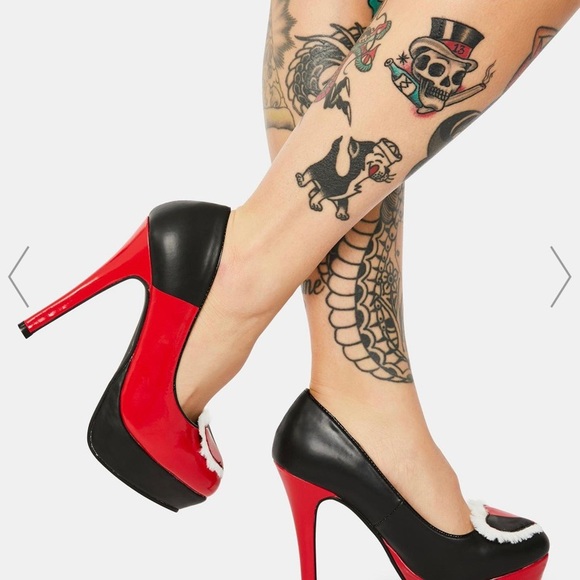 Wonderland of Love Heels - Picture 2 of 8